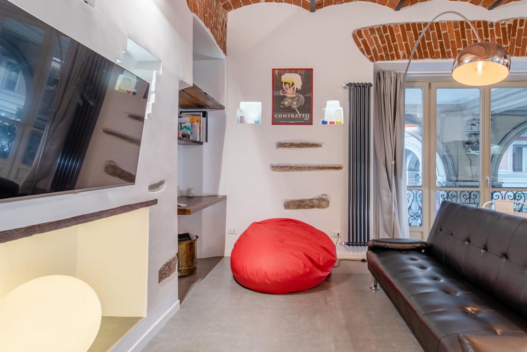 Suite & Queen Apartments Турин Екстер'єр фото