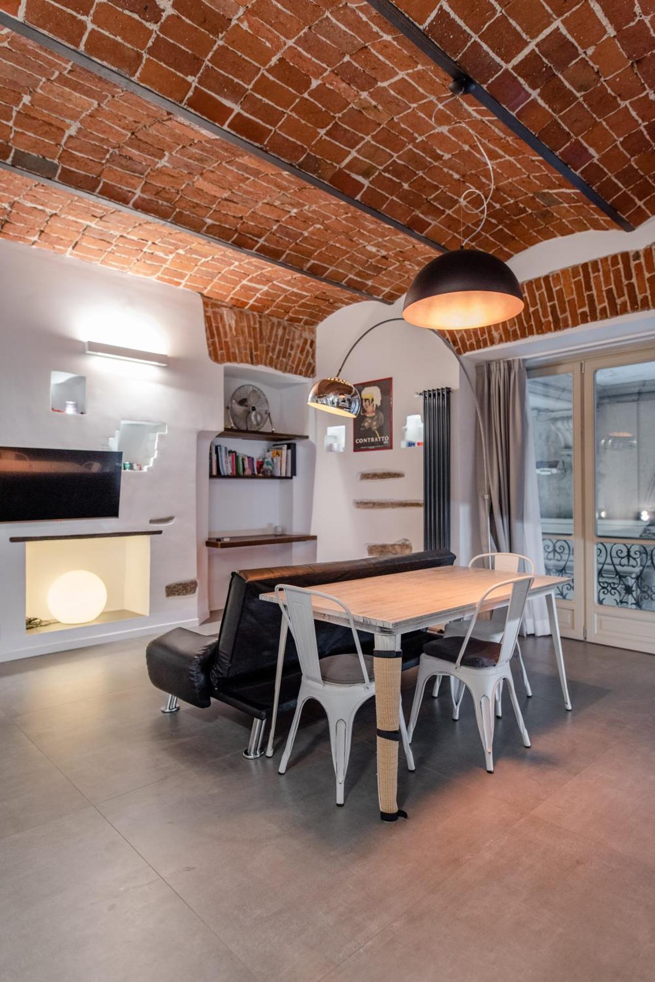 Suite & Queen Apartments Турин Екстер'єр фото