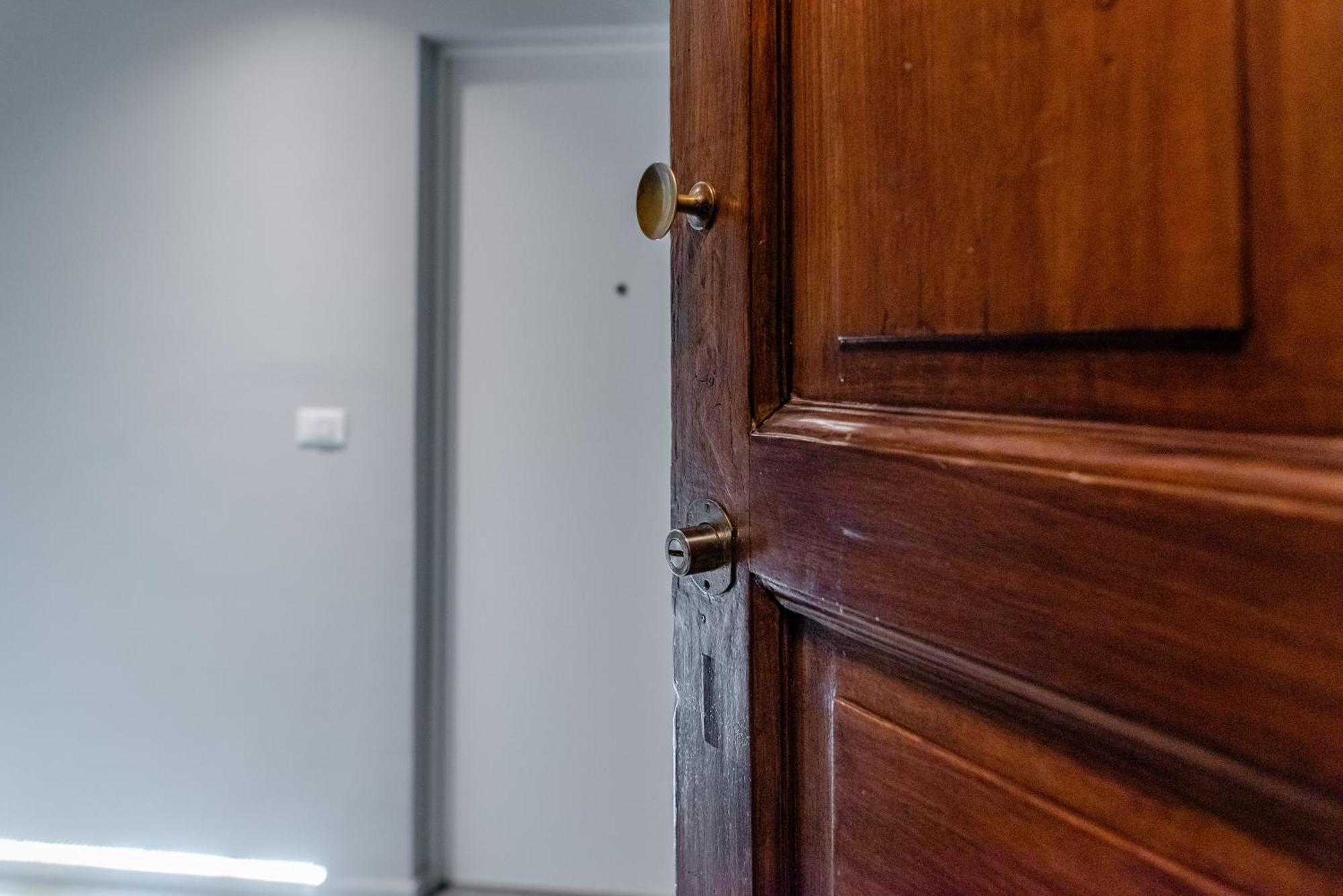 Suite & Queen Apartments Турин Екстер'єр фото