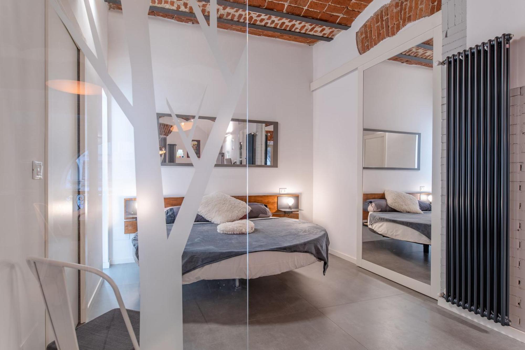 Suite & Queen Apartments Турин Екстер'єр фото