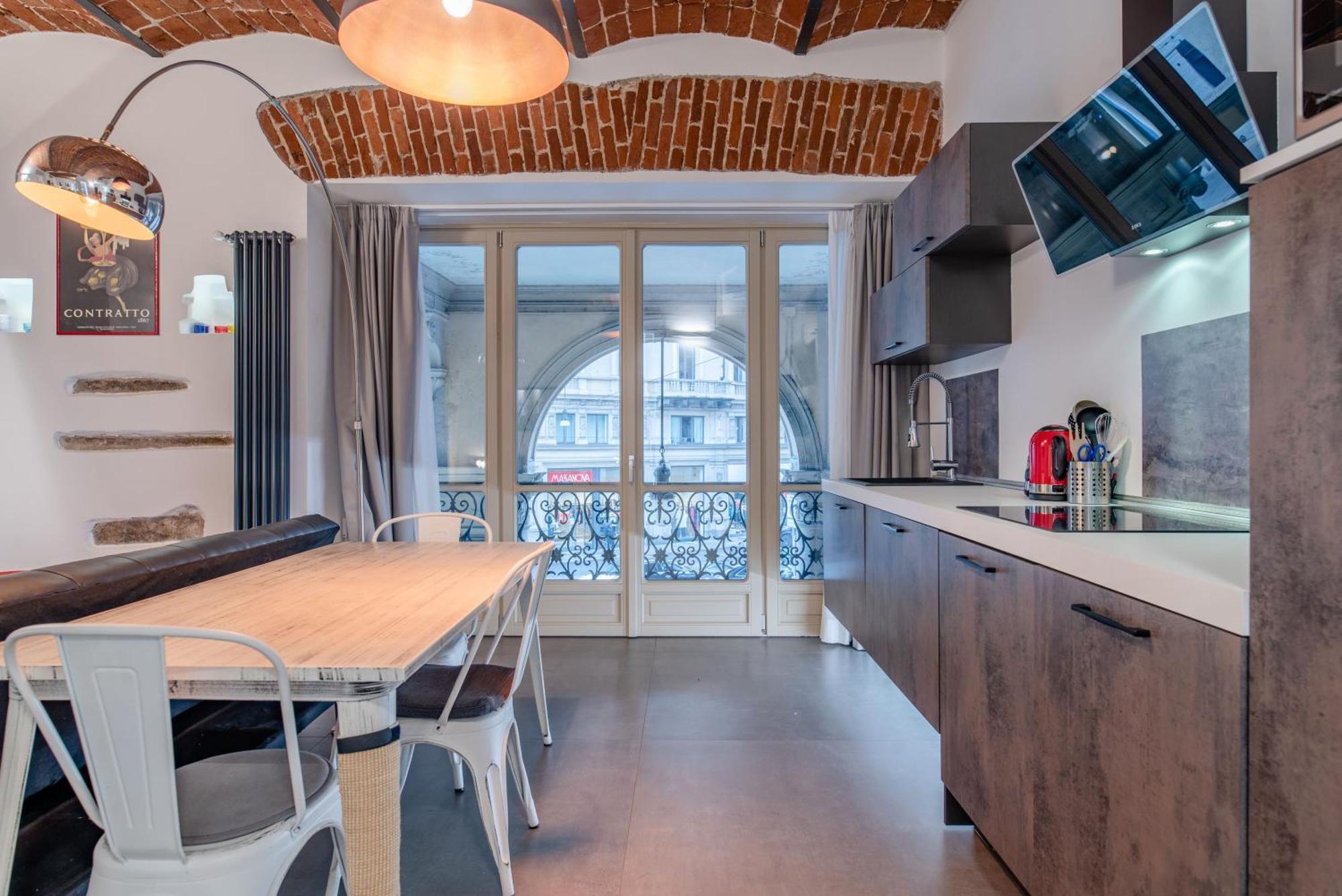 Suite & Queen Apartments Турин Екстер'єр фото