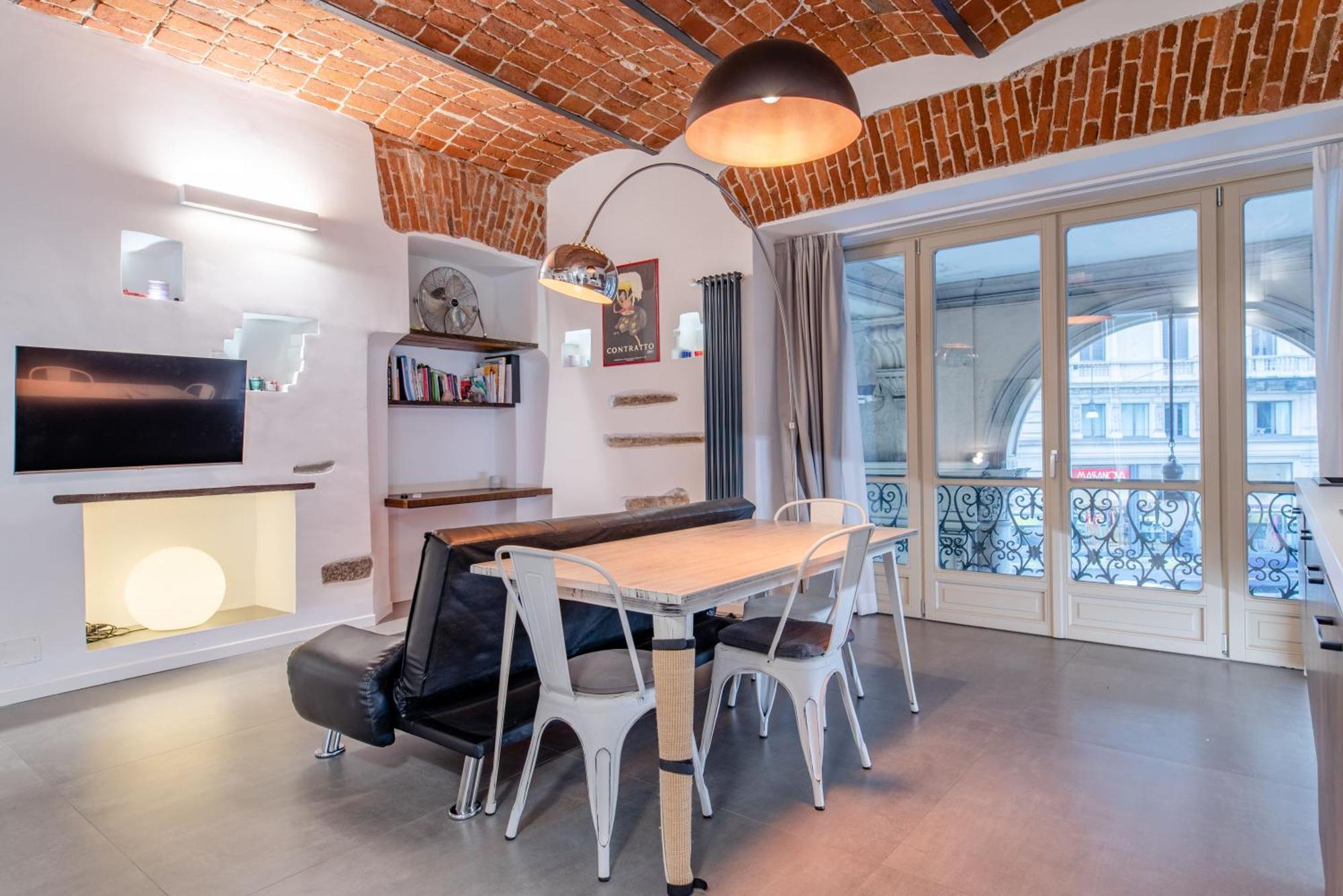 Suite & Queen Apartments Турин Екстер'єр фото