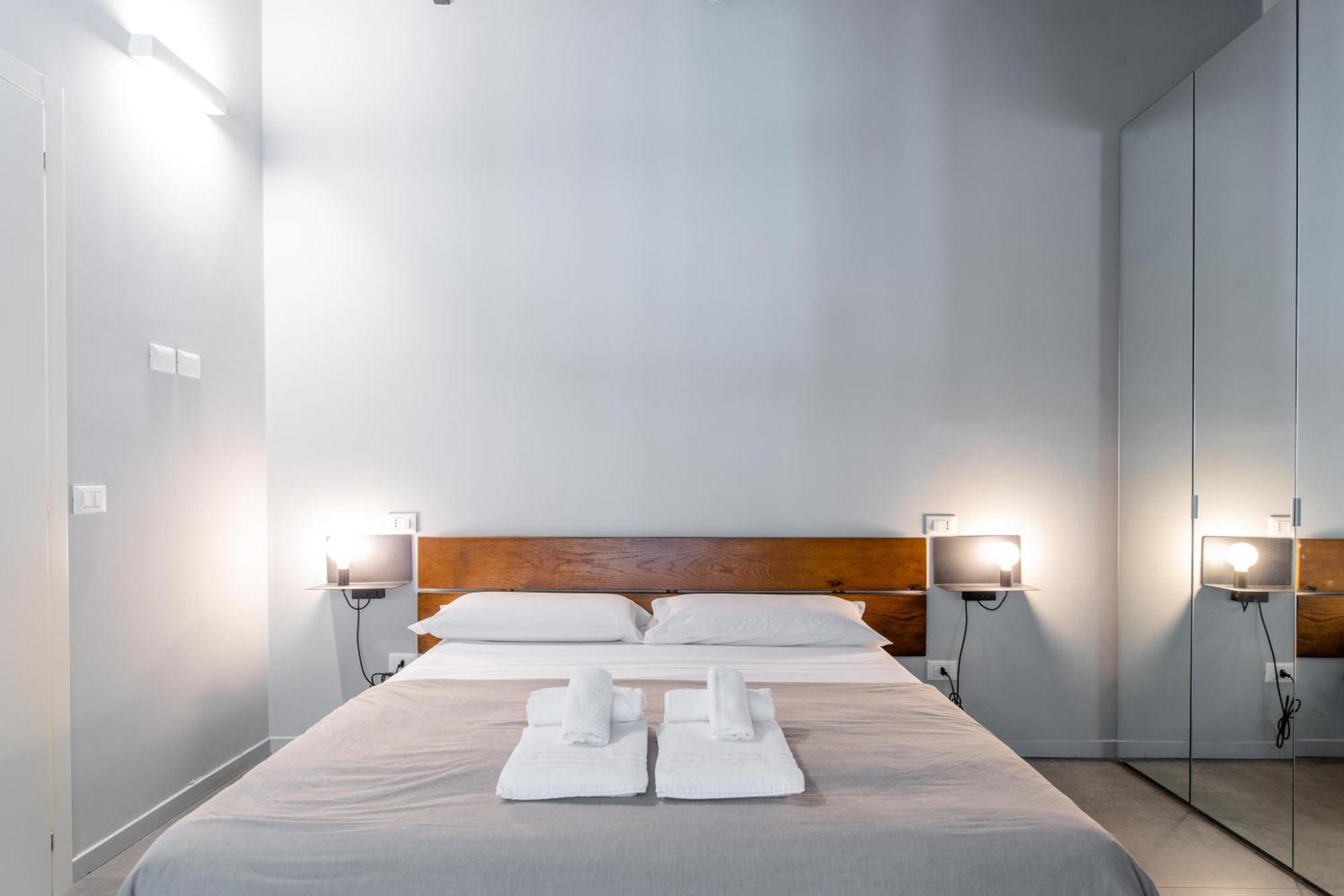 Suite & Queen Apartments Турин Екстер'єр фото